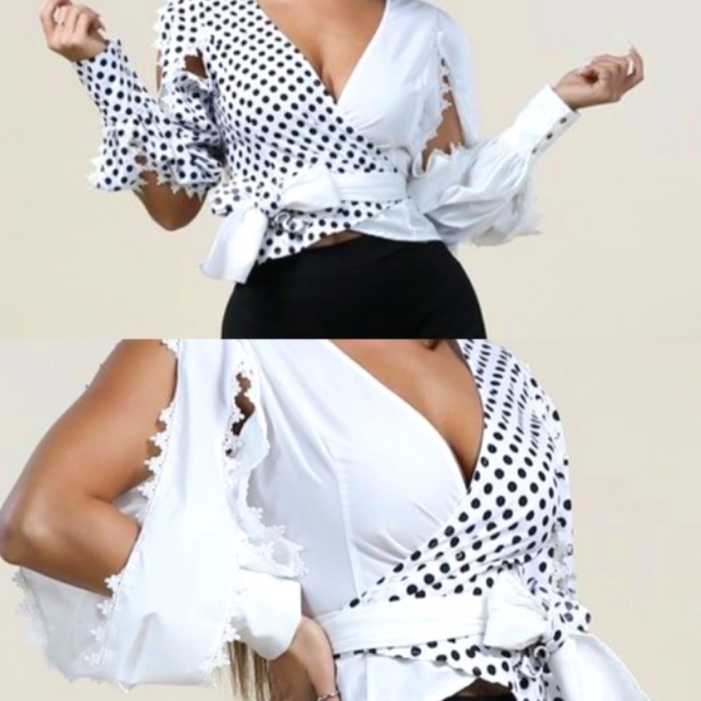 Blk/White polka dot wrapped top!